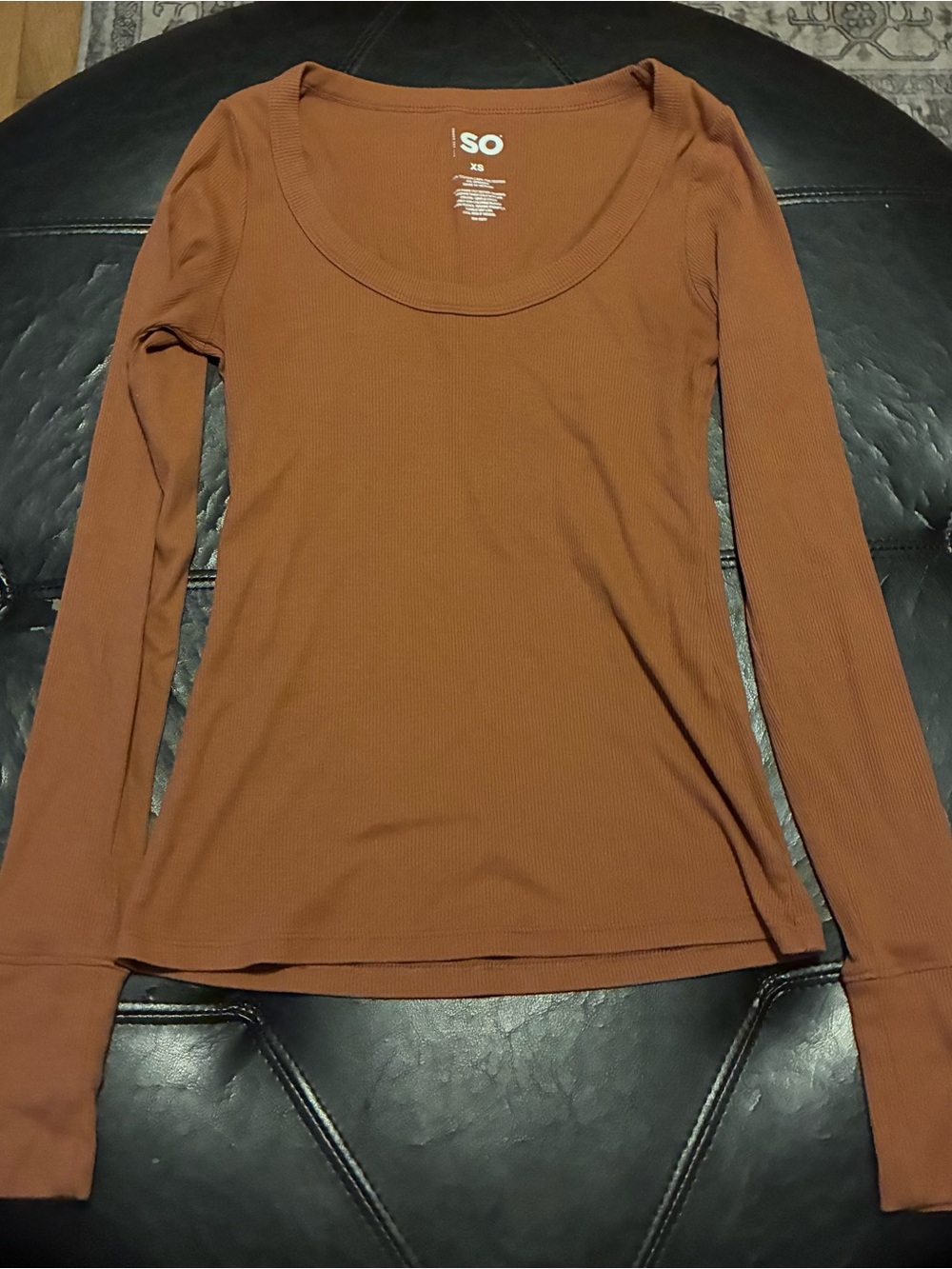 SO Scoop Neck Ribbed Long Sleeve Top — Rust